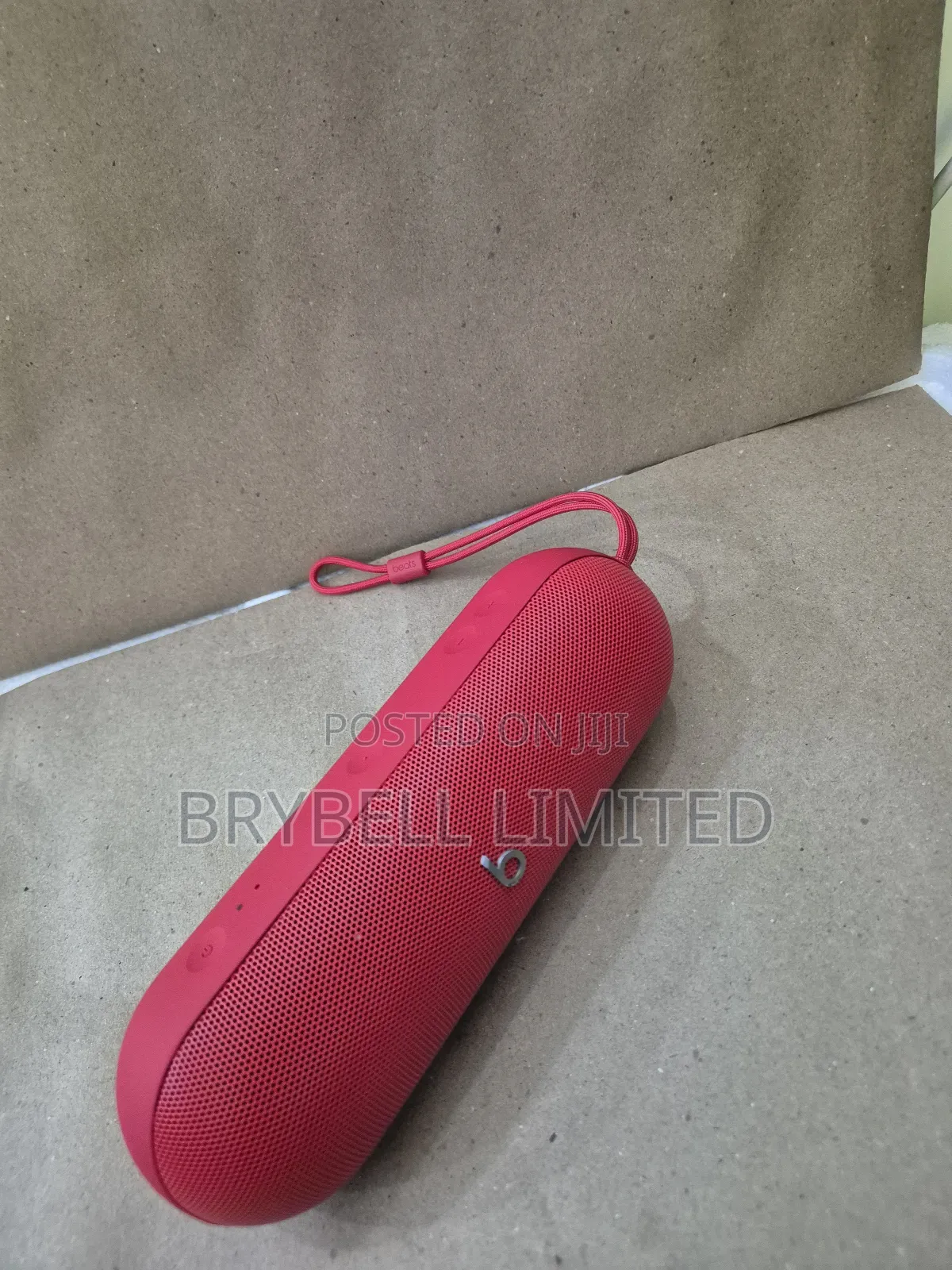 Apple Beats Pill 2024 Bluetooth Speaker