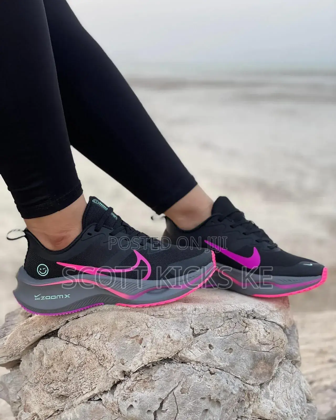 Nike Zoom Ladies Runners/Gym Shoes