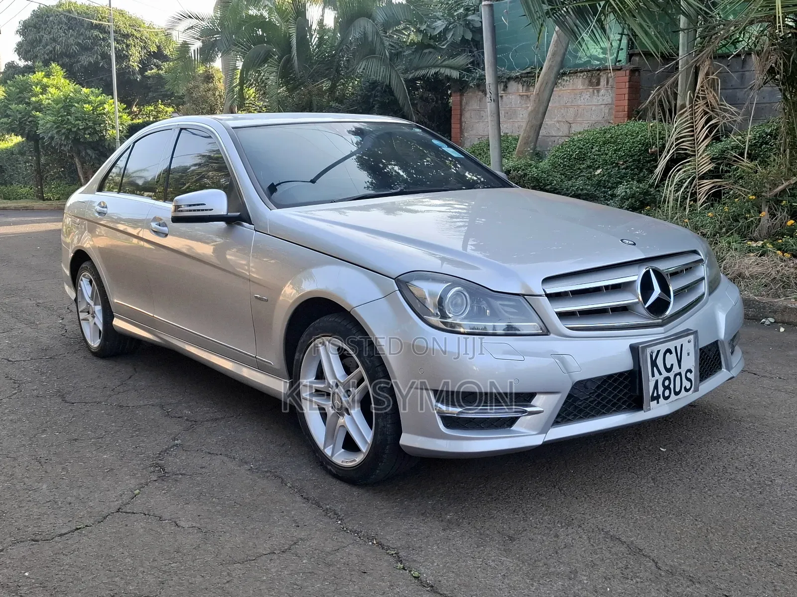 Mercedes-Benz C200 2012 Silver