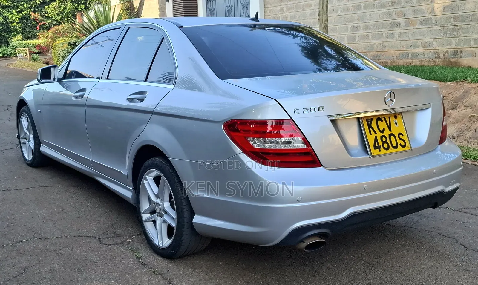 Mercedes-Benz C200 2012 Silver