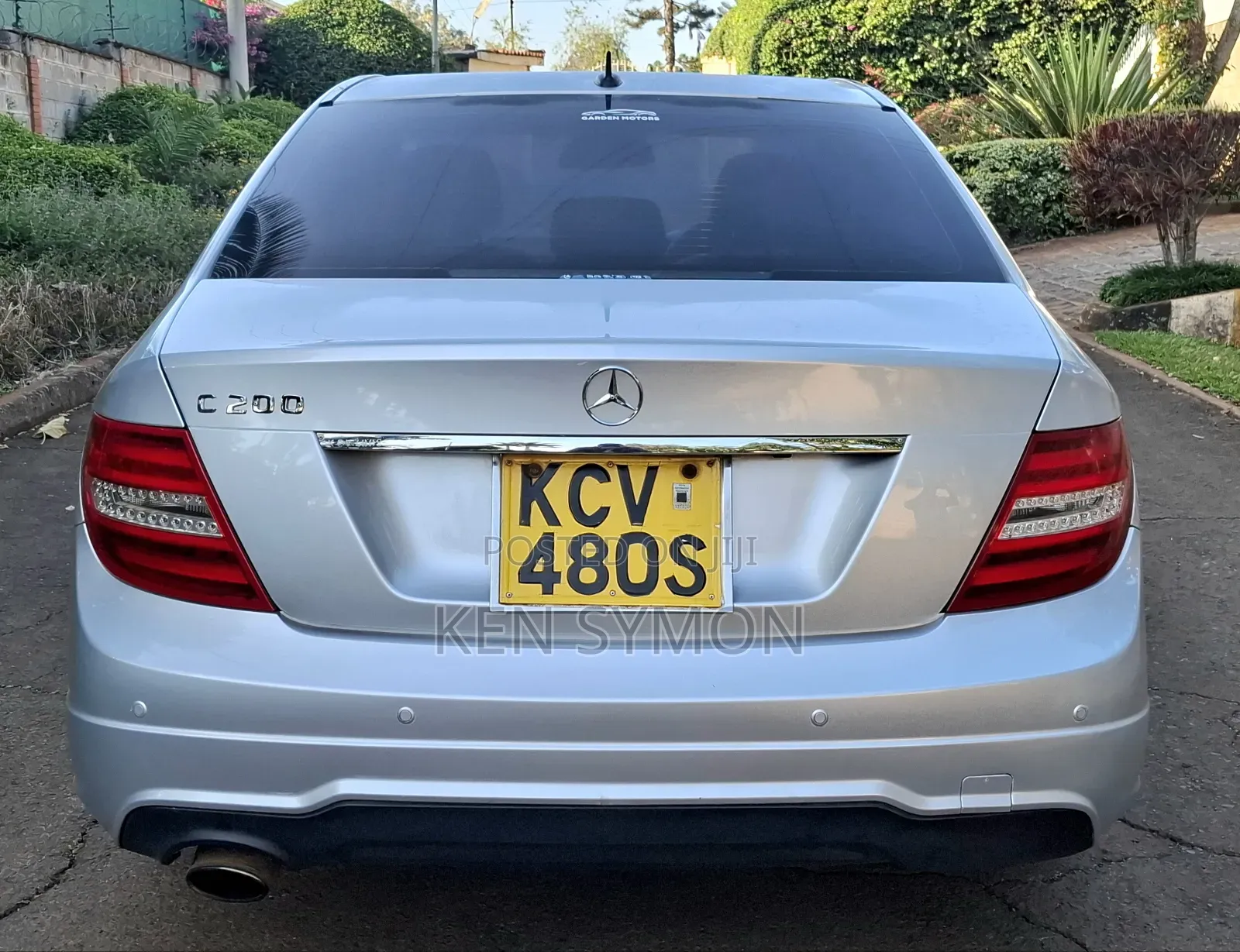 Mercedes-Benz C200 2012 Silver