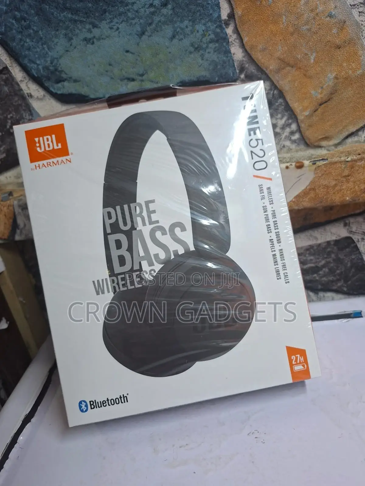 JBL 520 Wireless Pure Bass Bluetooth Headphones