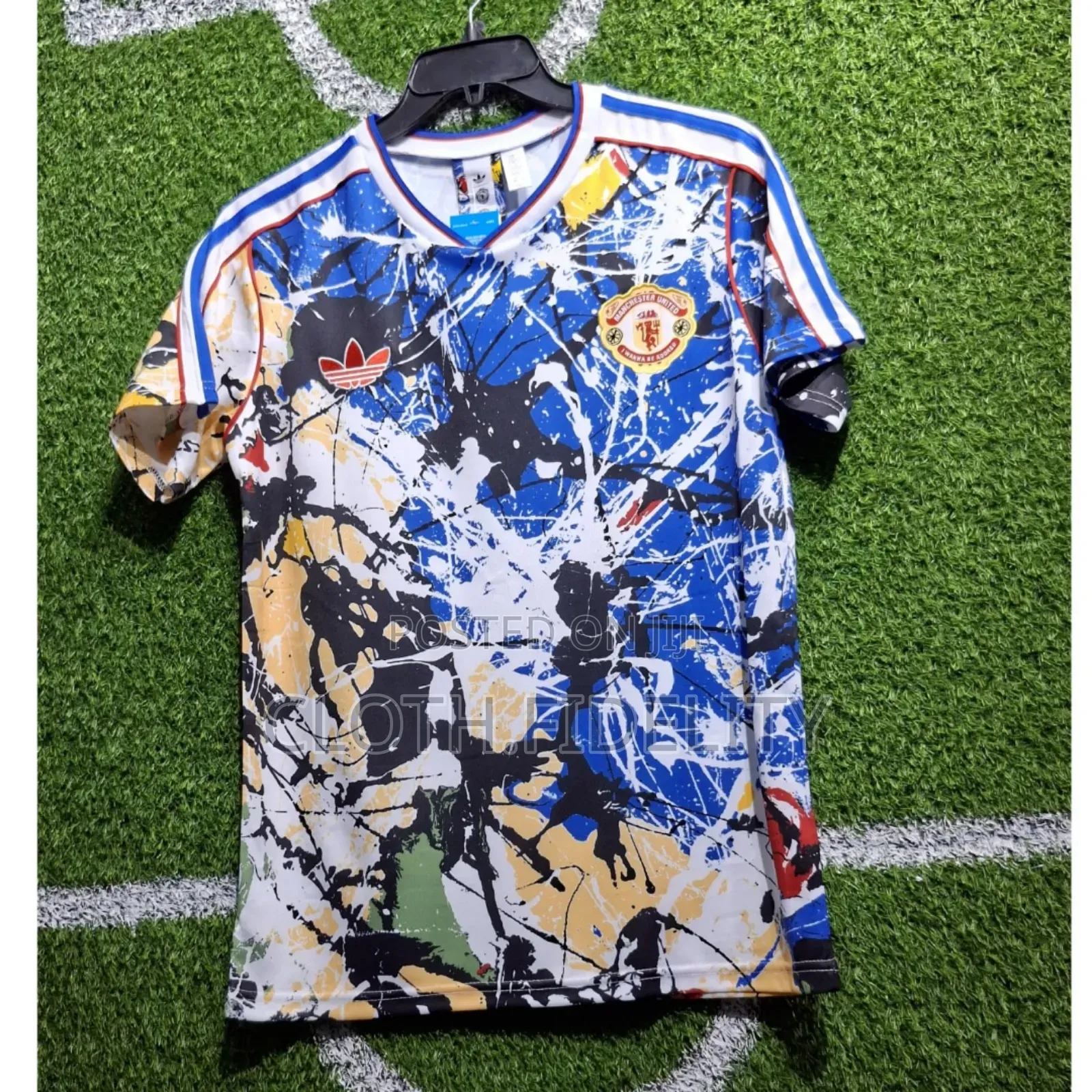 Addias X Manchester United Stone Roses 2026.