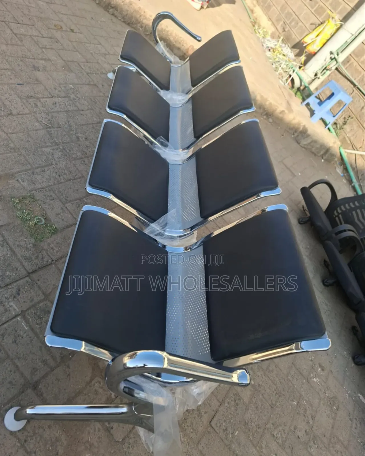 4 Seater Waiting Bench