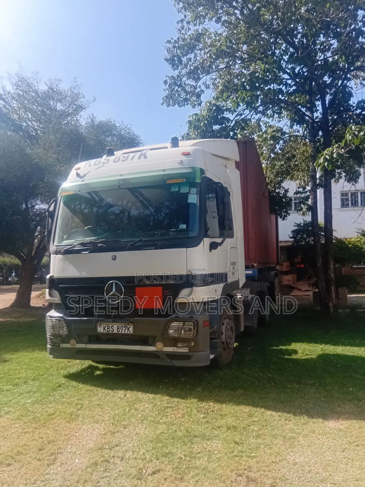 Trailers for Jobs and Cargo Navigation Are Readily Available