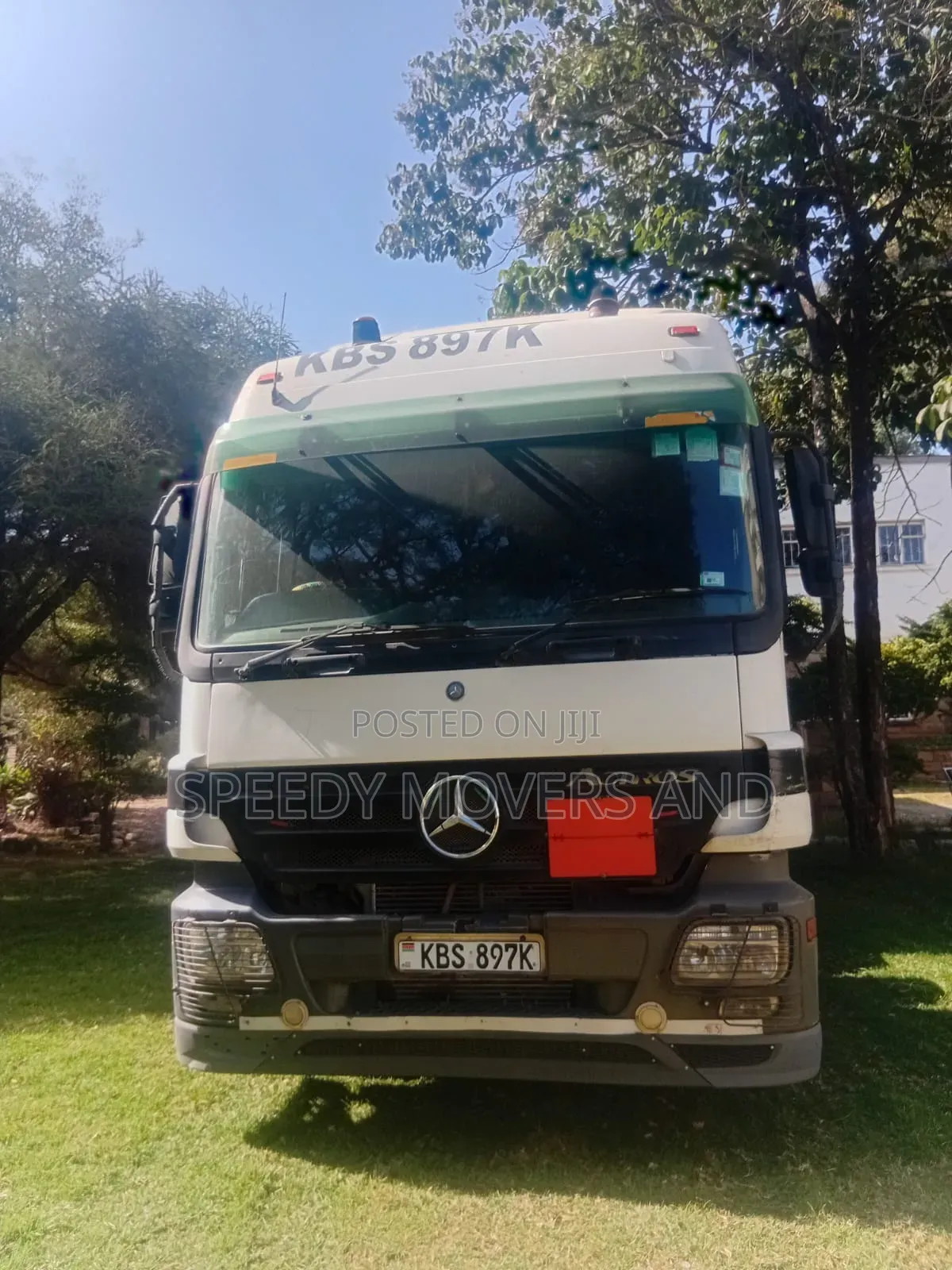 Trailers for Jobs and Cargo Navigation Are Readily Available