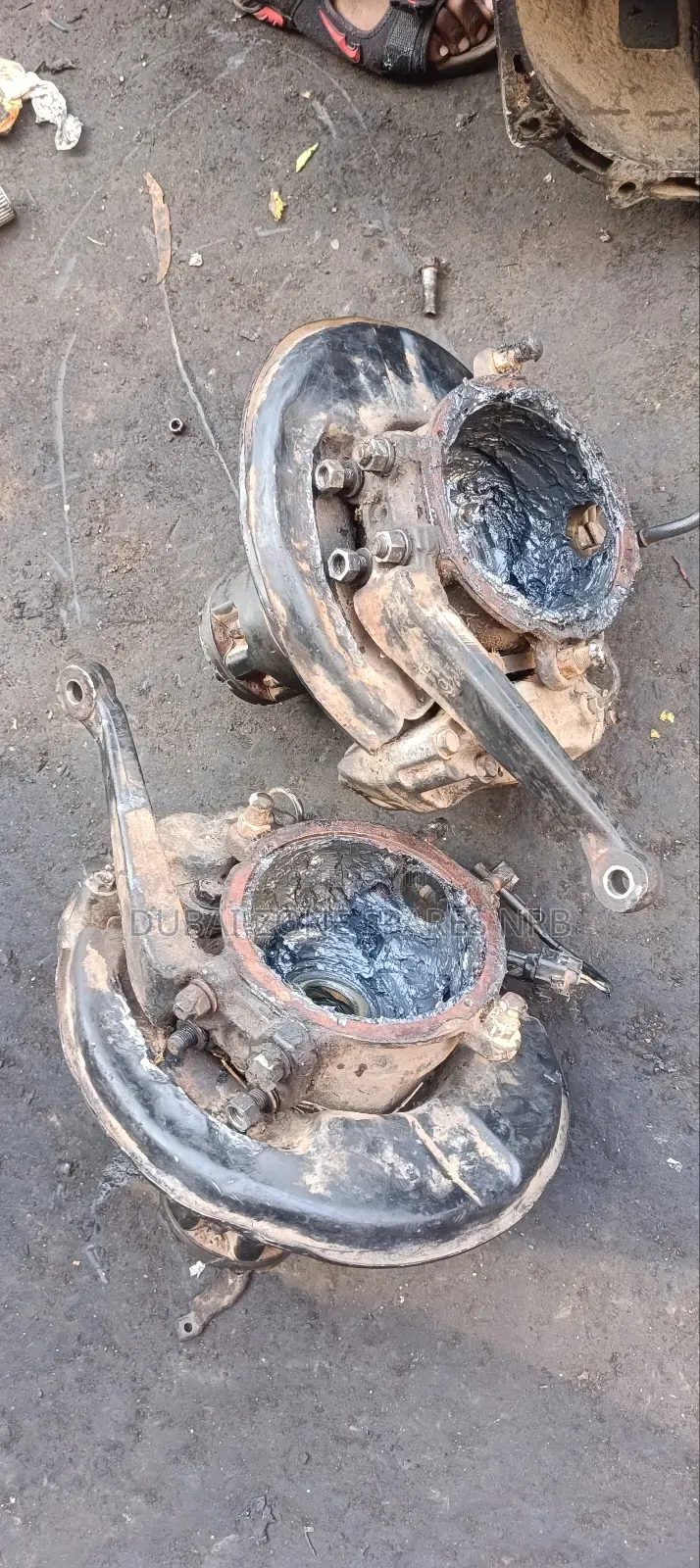 Land Cruiser J79 Knuckles.
