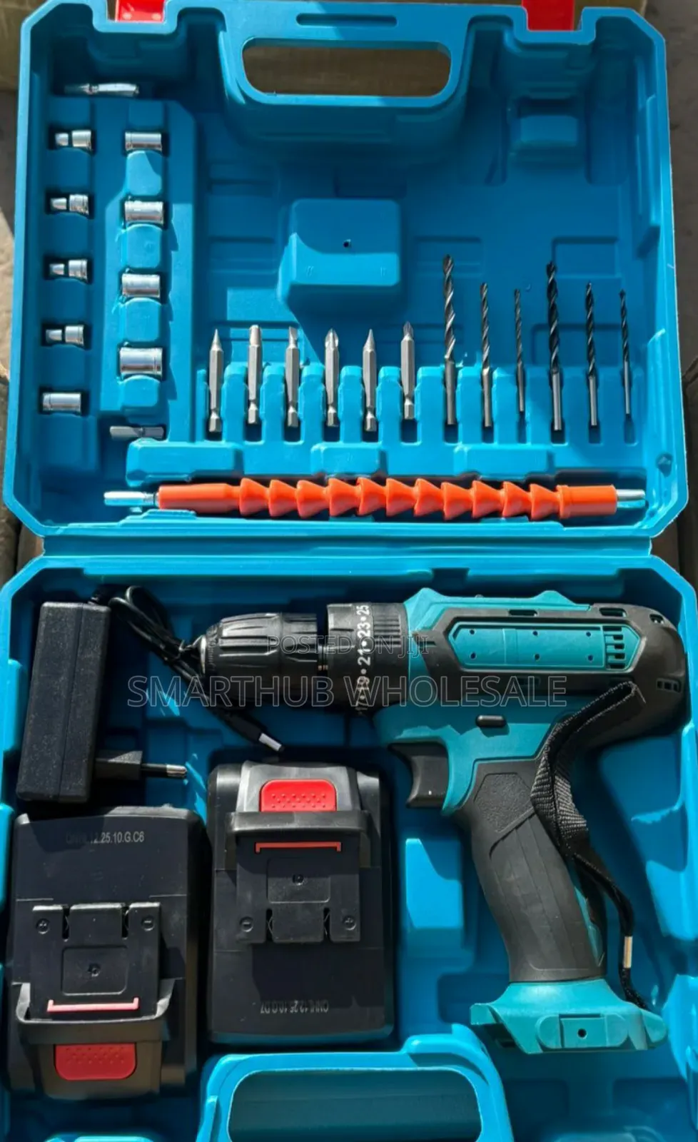 26 Volts Cordless Drill Set
