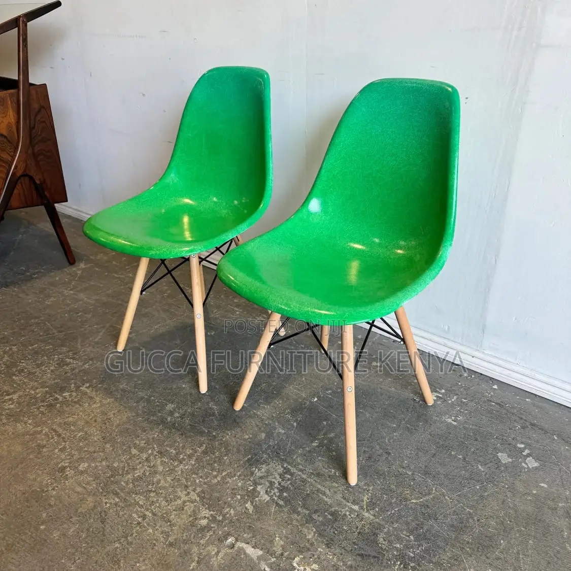 Plastic Armless Home Office Eames Dining Chair