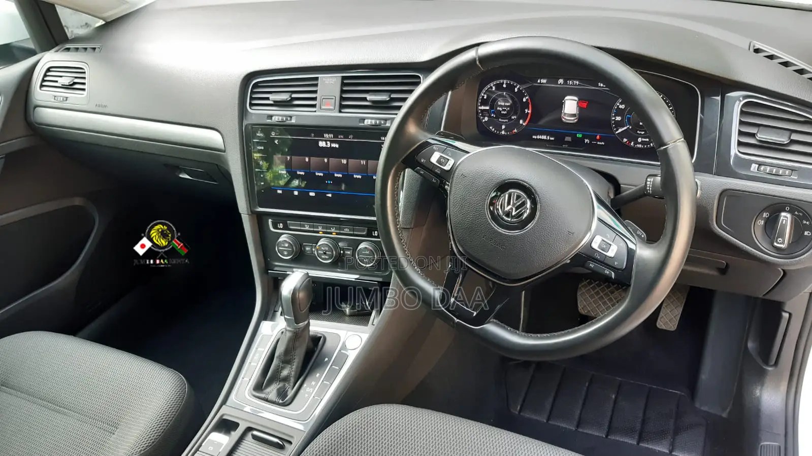 Volkswagen Golf 2018 White