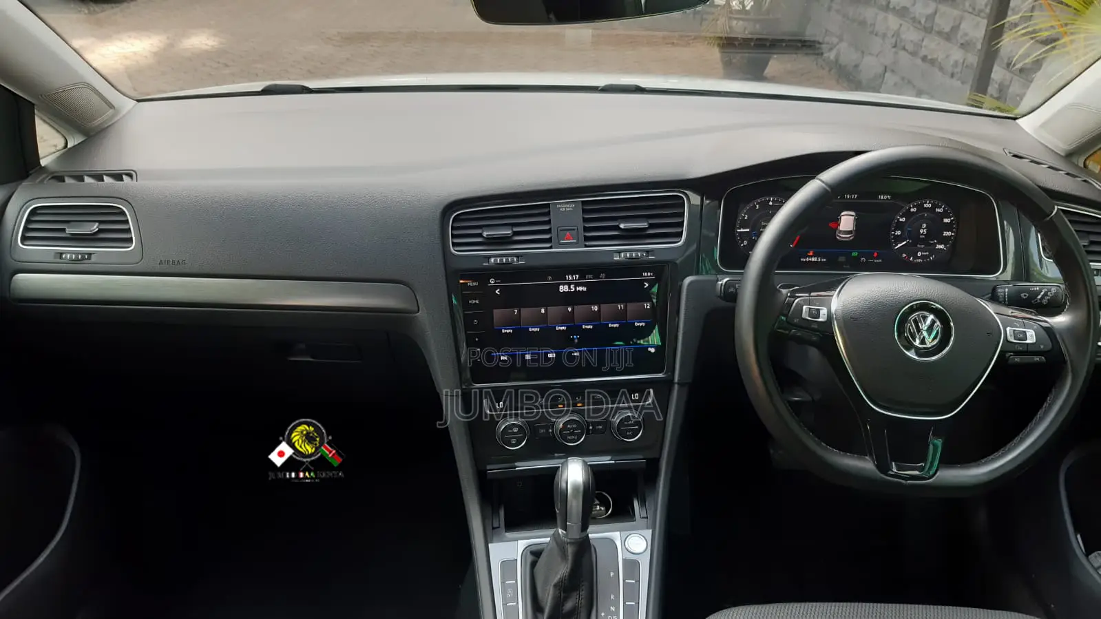 Volkswagen Golf 2018 White