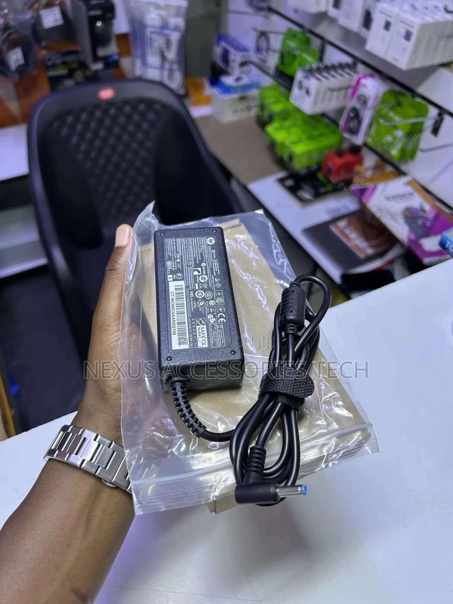 Hp 65w Blue Tip Charger – Hp Laptop Power Adapter Original