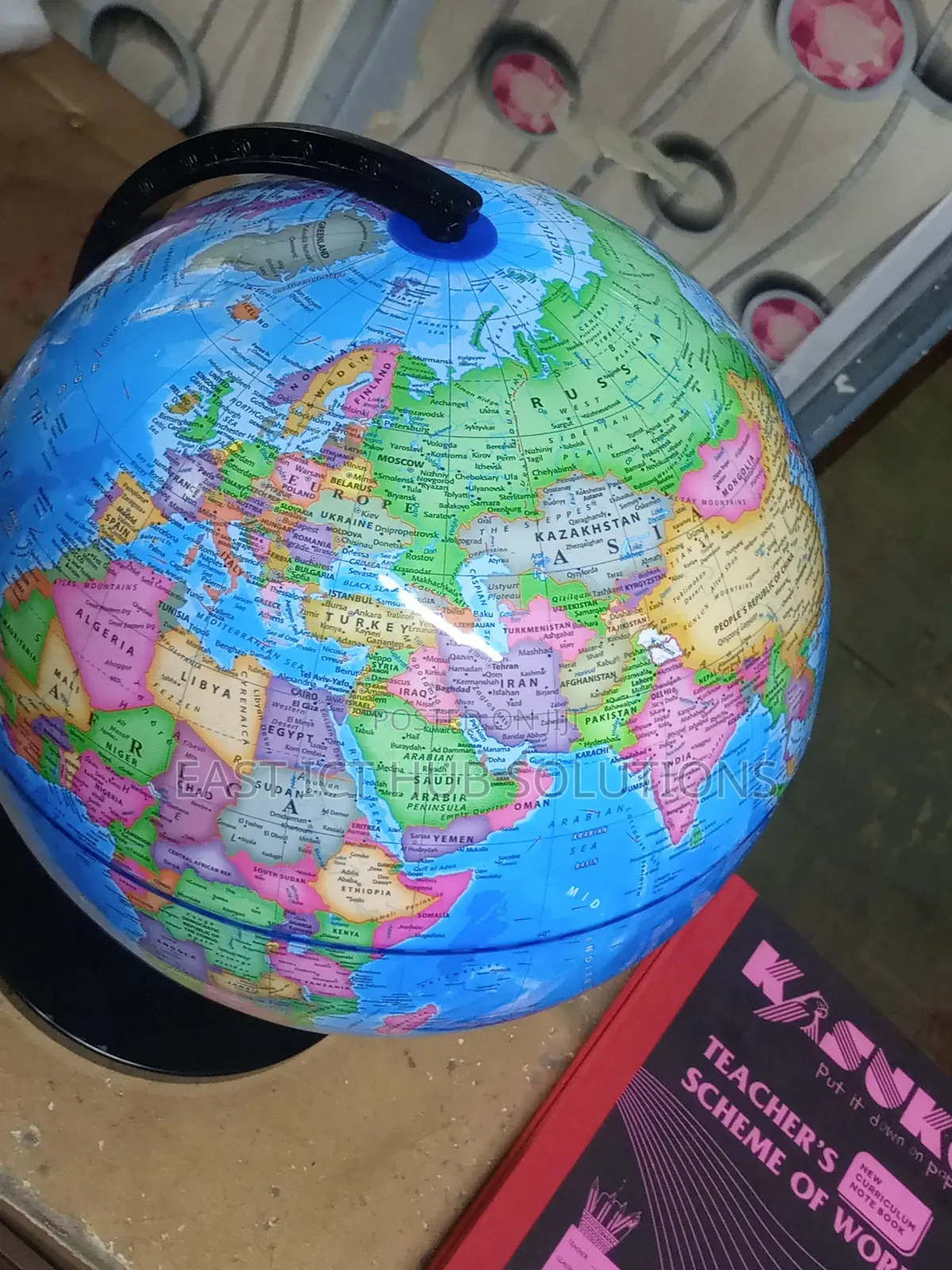 World Globe, 32 Cm/12.5 Inch Diameter
