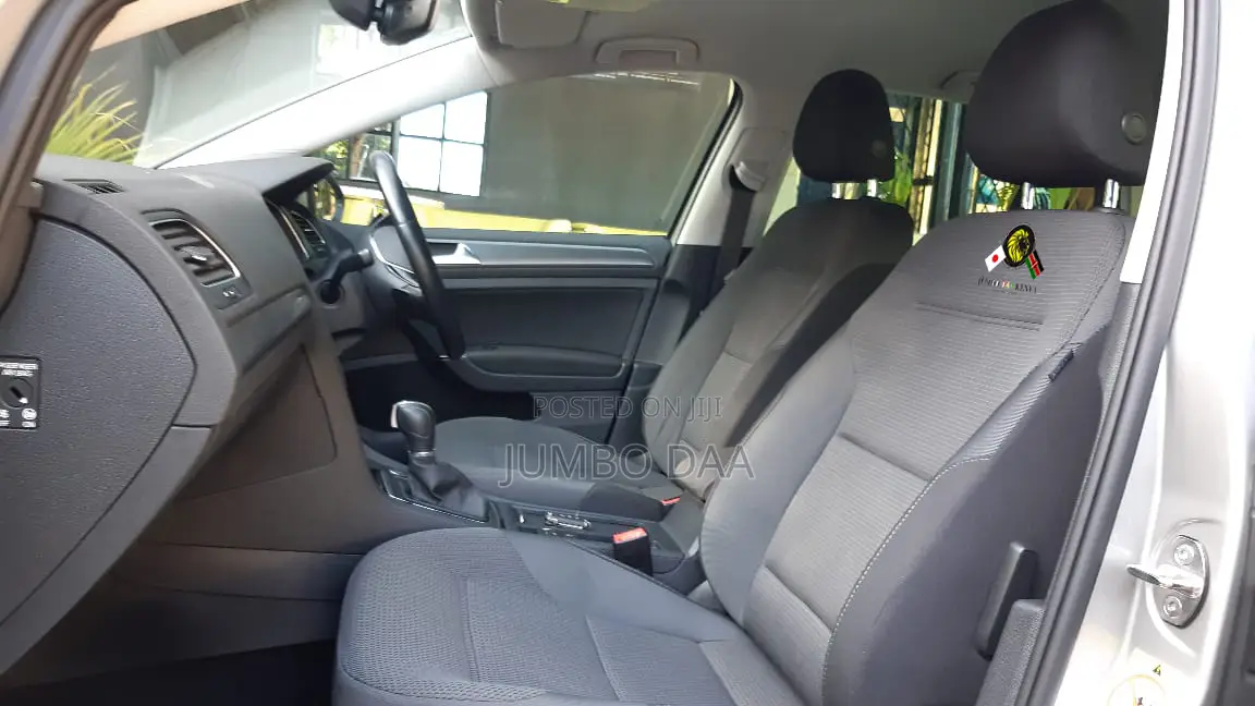 Volkswagen Golf 2018 Gray