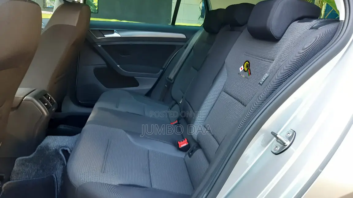 Volkswagen Golf 2018 Gray