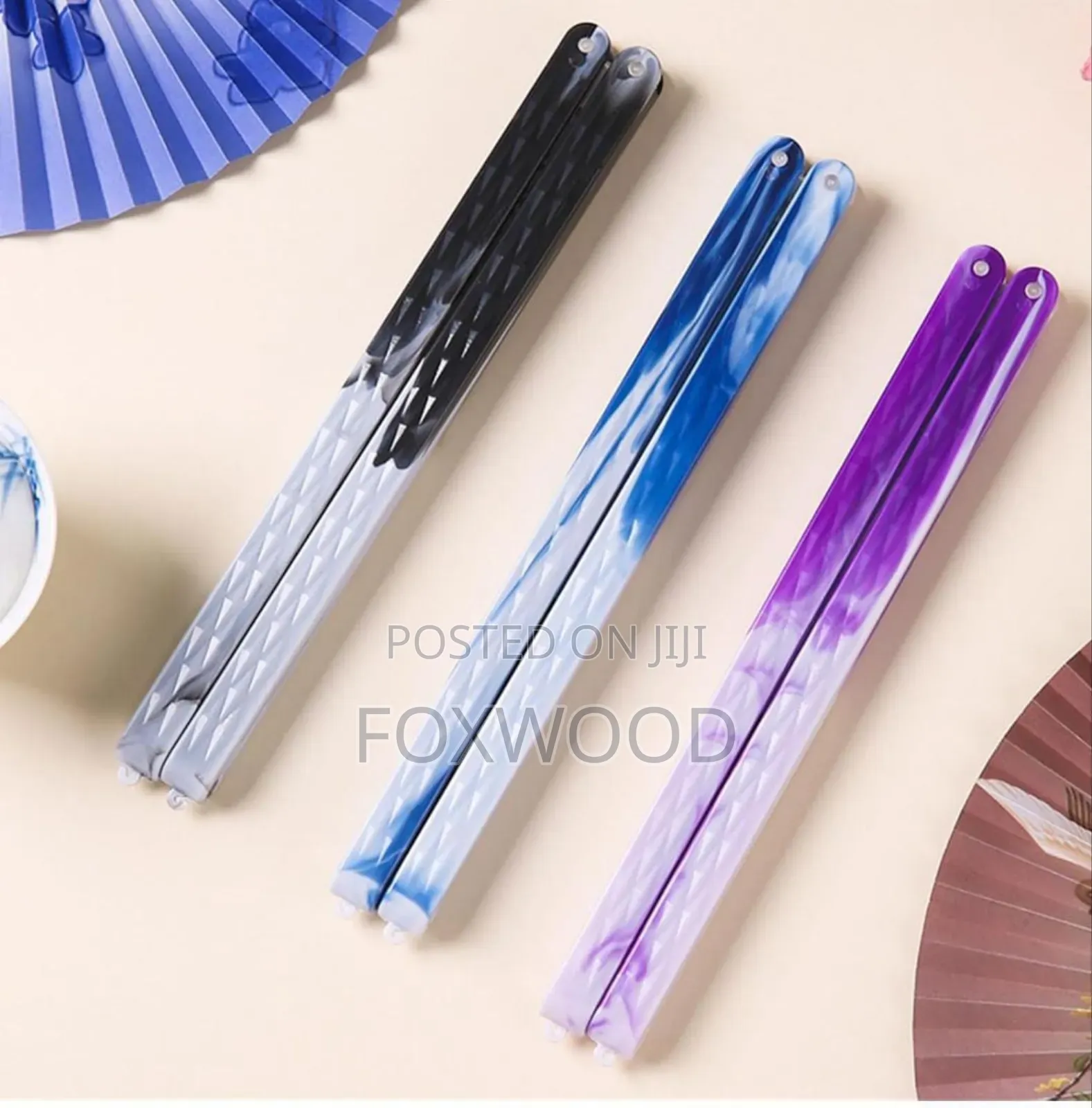Round Foldable Fans
