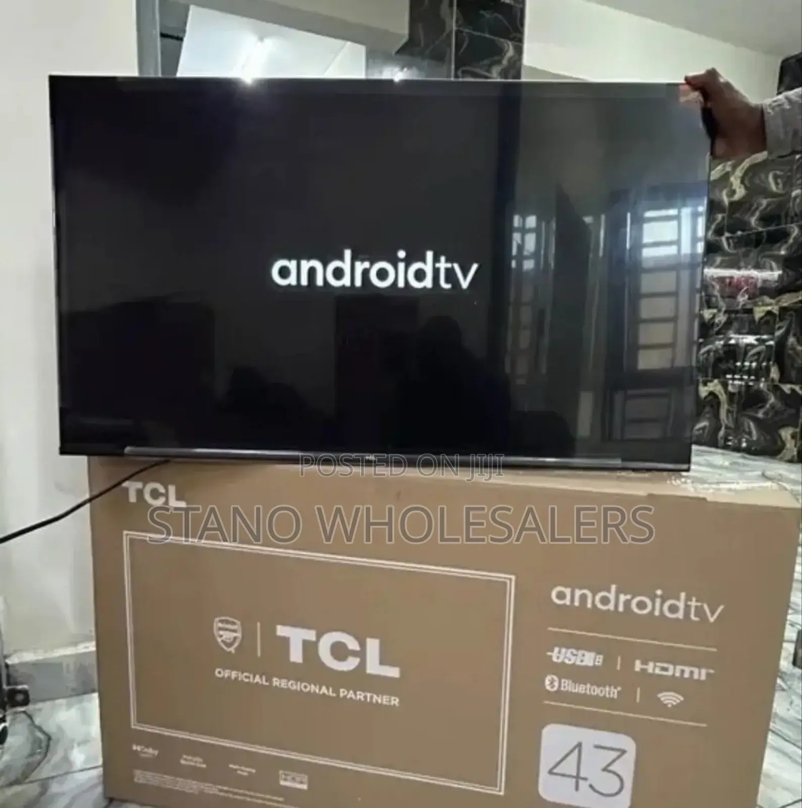 Bluetooth Enabled TCL 43 Inch Frameless Tv