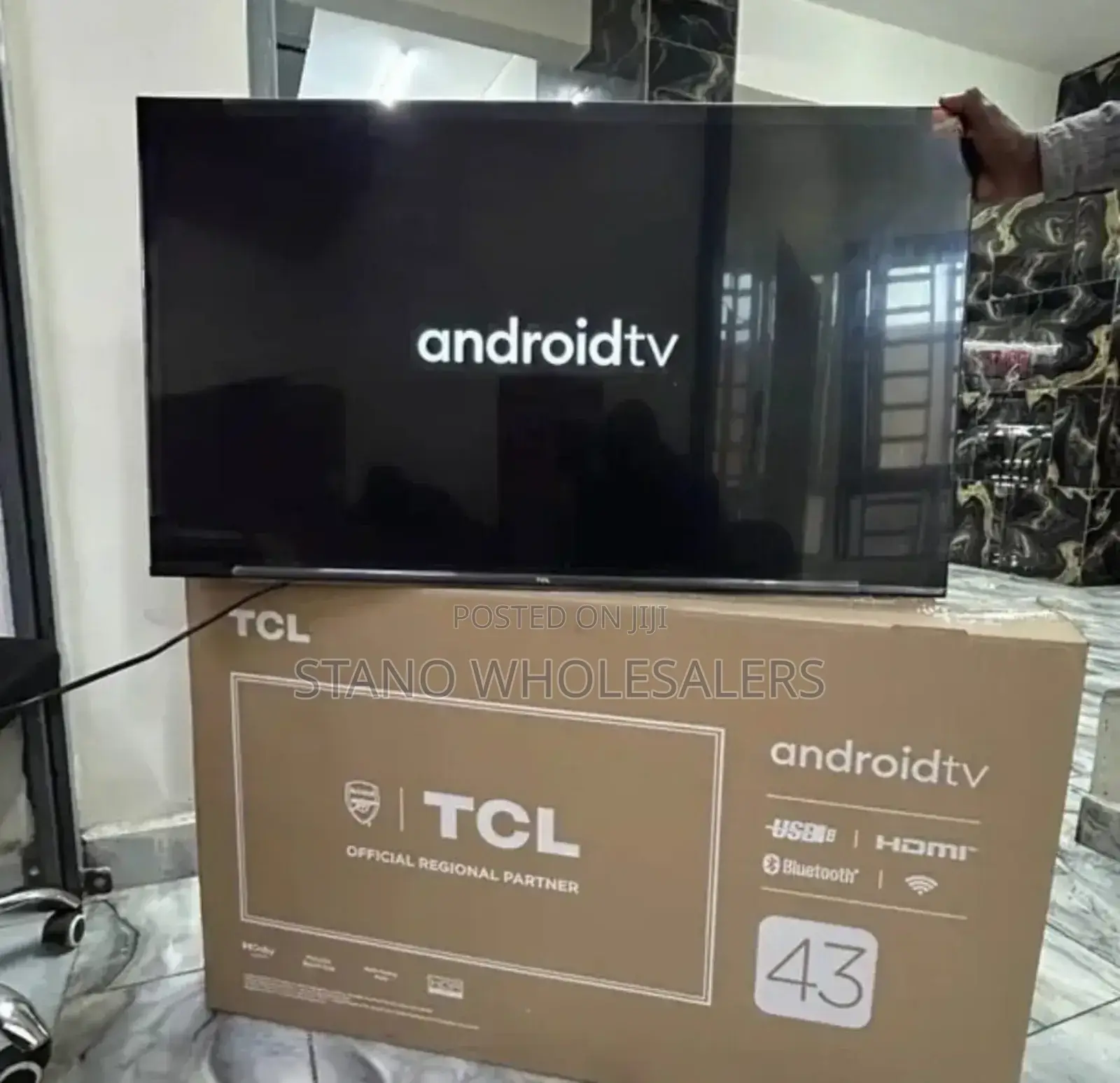 Bluetooth Enabled TCL 43 Inch Frameless Tv
