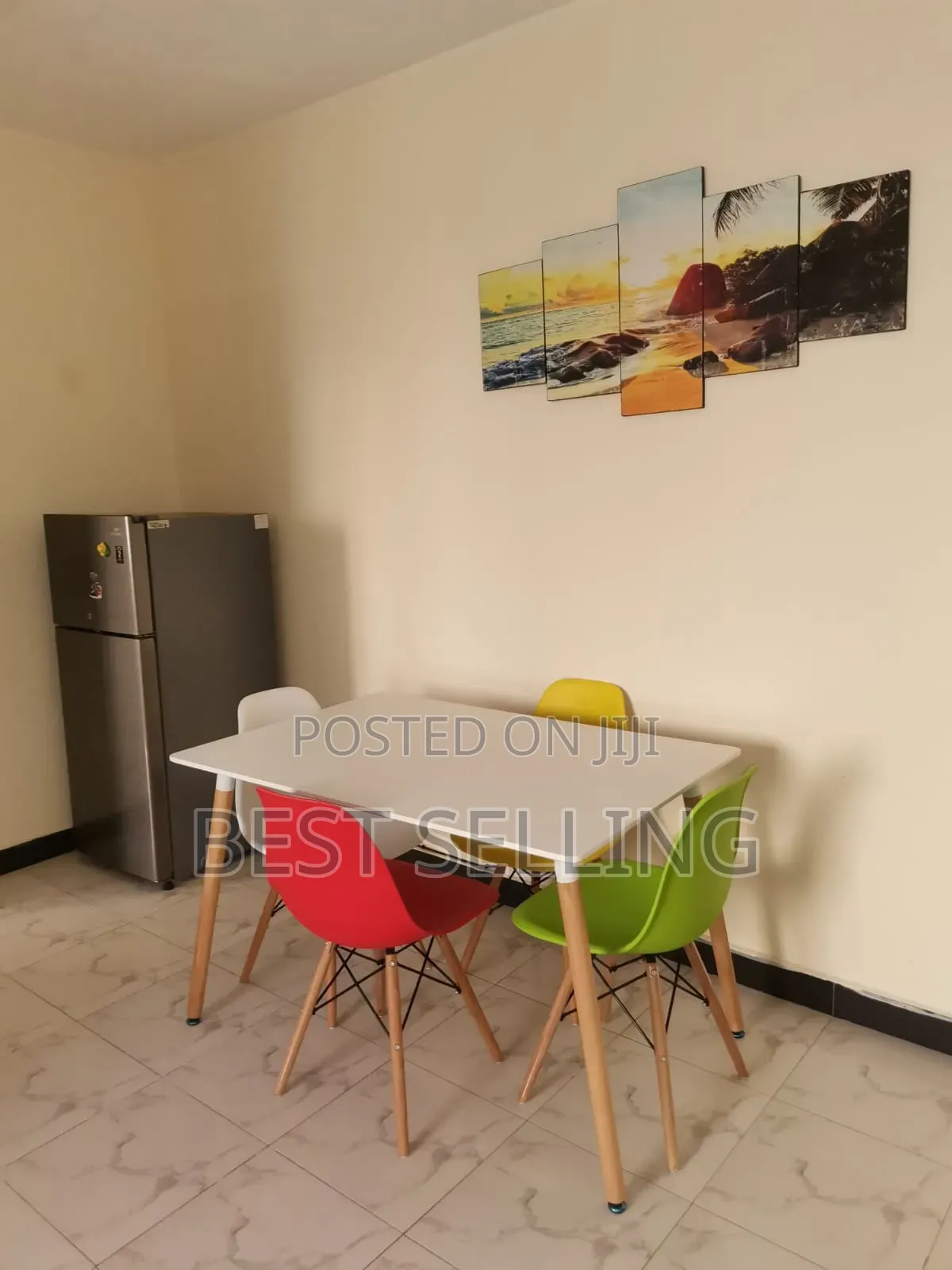Eames Dinning Set