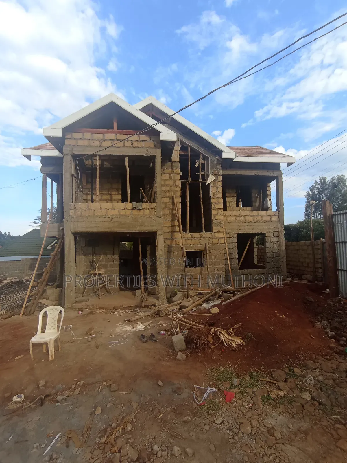 4 Bedrooms Maisonettes for Sale in Lusigetti (Rose Gate)
