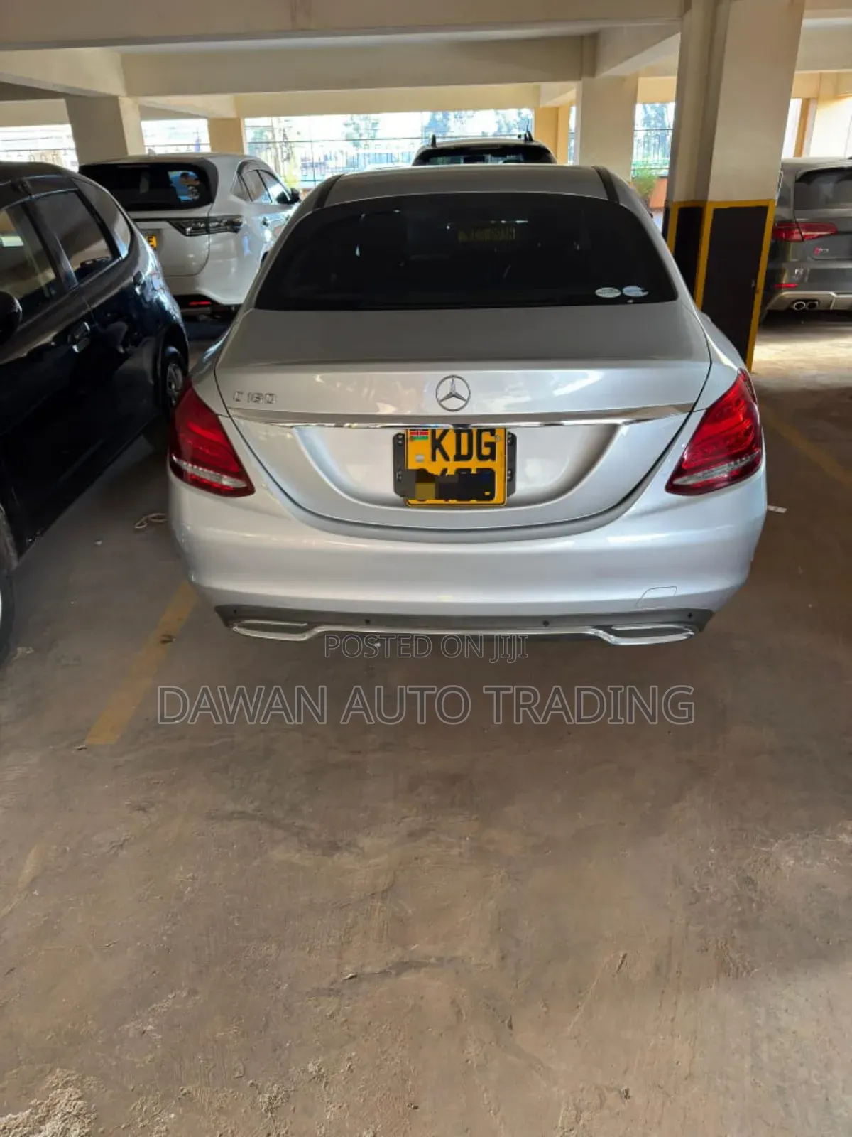 Mercedes-Benz C180 2015 Silver