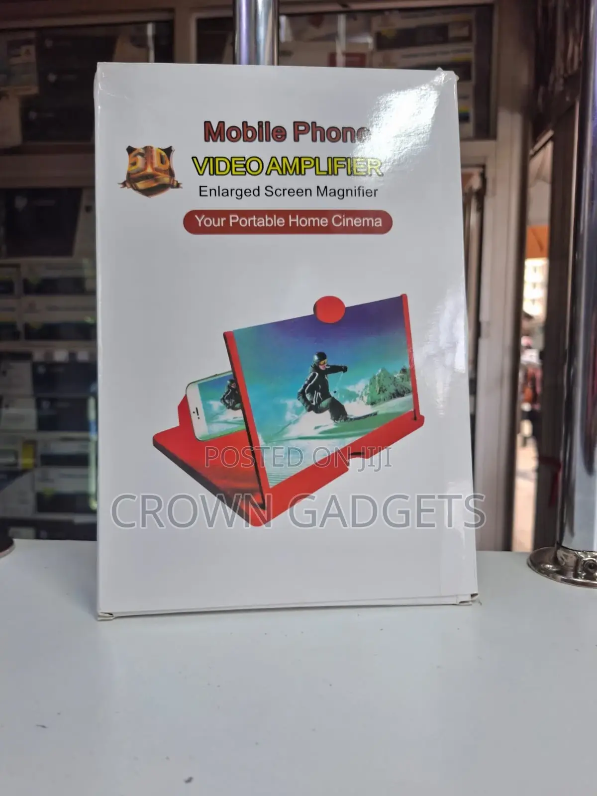 Foldable Smartphone Screen Magnifier Movie Stand Holder