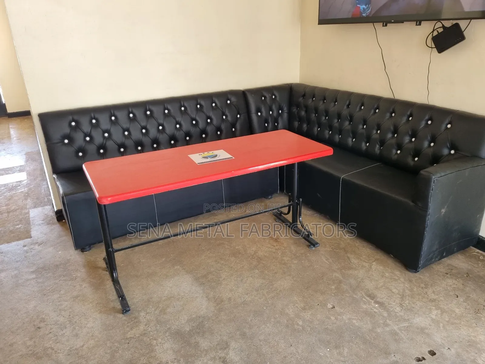 Commercial Restaurant Couches White Button-turfed.Comfort