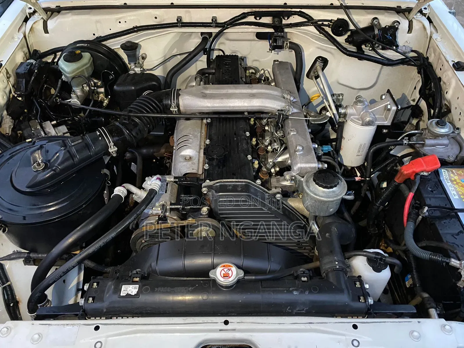 Toyota Land Cruiser 2016 White