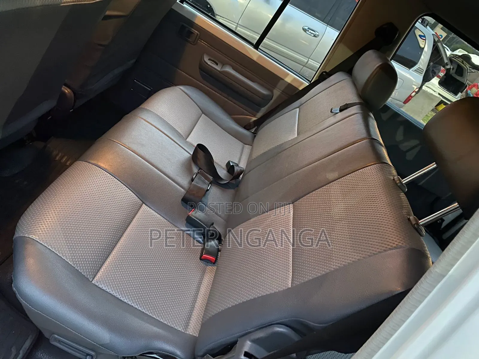 Toyota Land Cruiser 2016 White