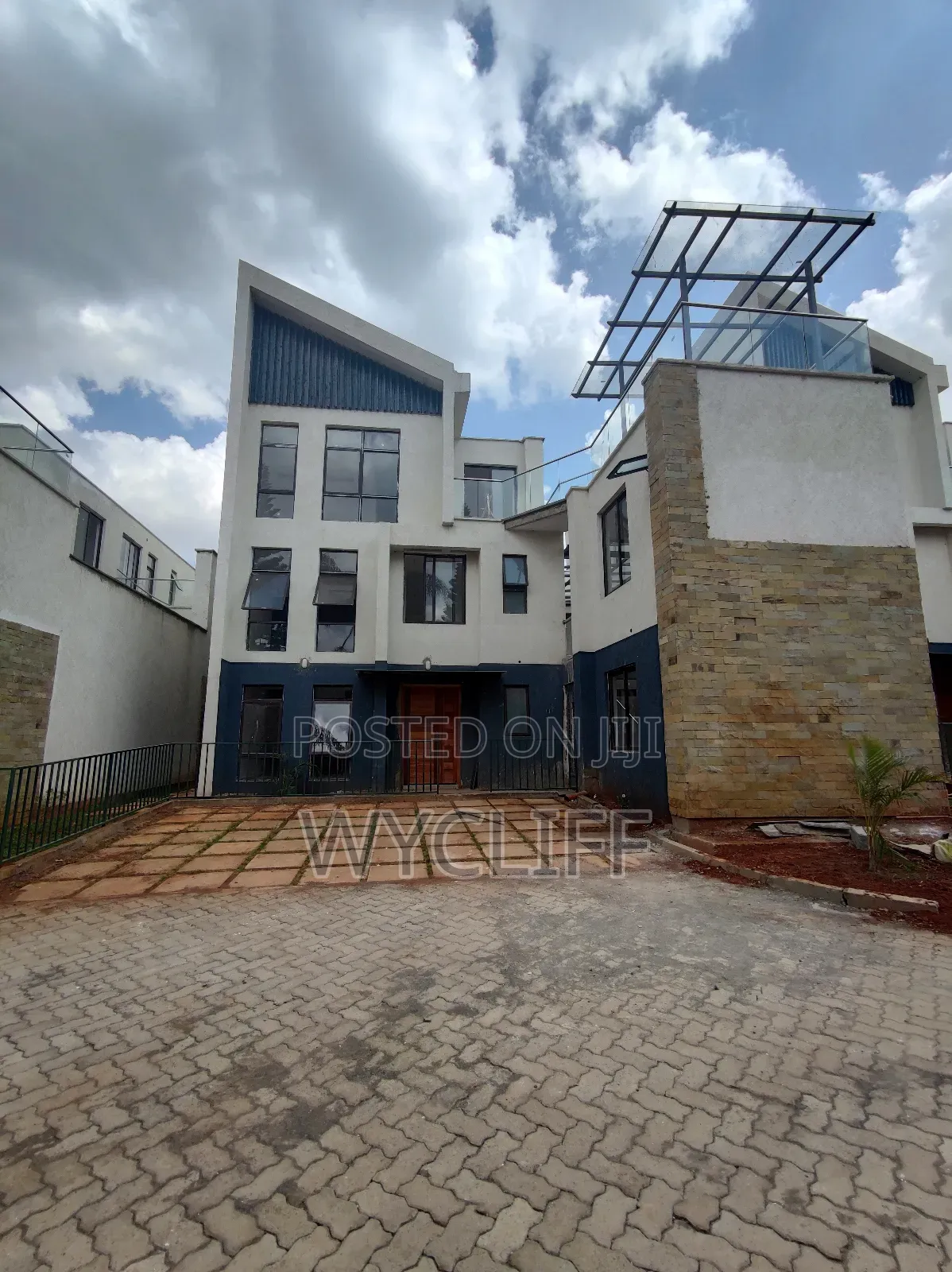 4bdrm Villa in Kiambu / Kiambu  for sale