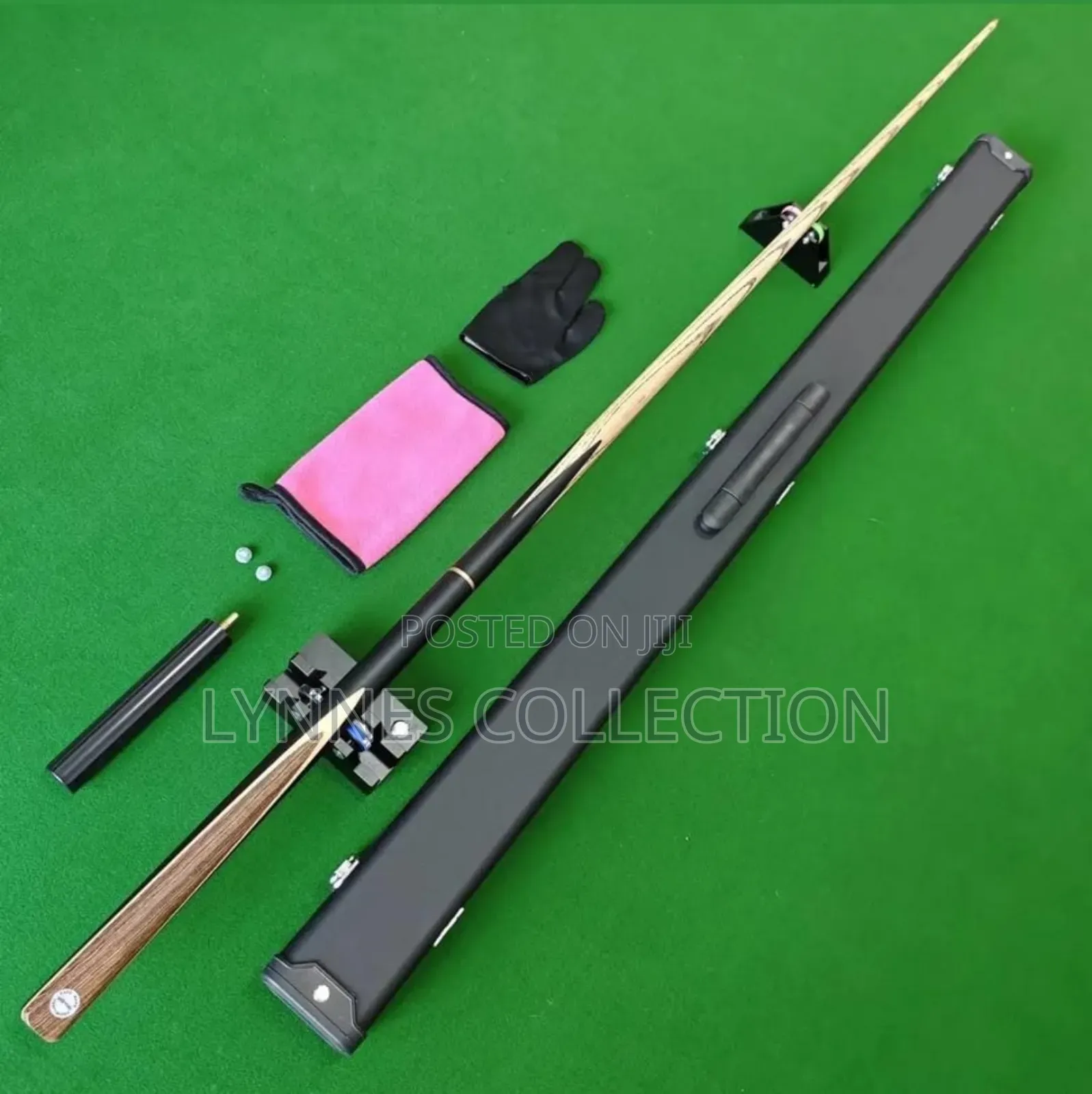 Snooker Cue Sticks