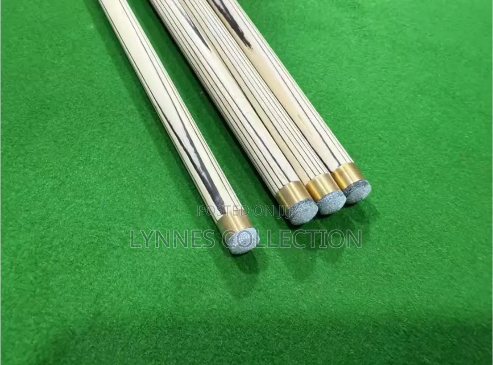 Snooker Cue Sticks