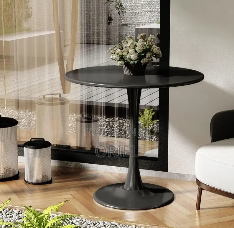 Dining Tables; Modern Farmhouse Round Dining Table