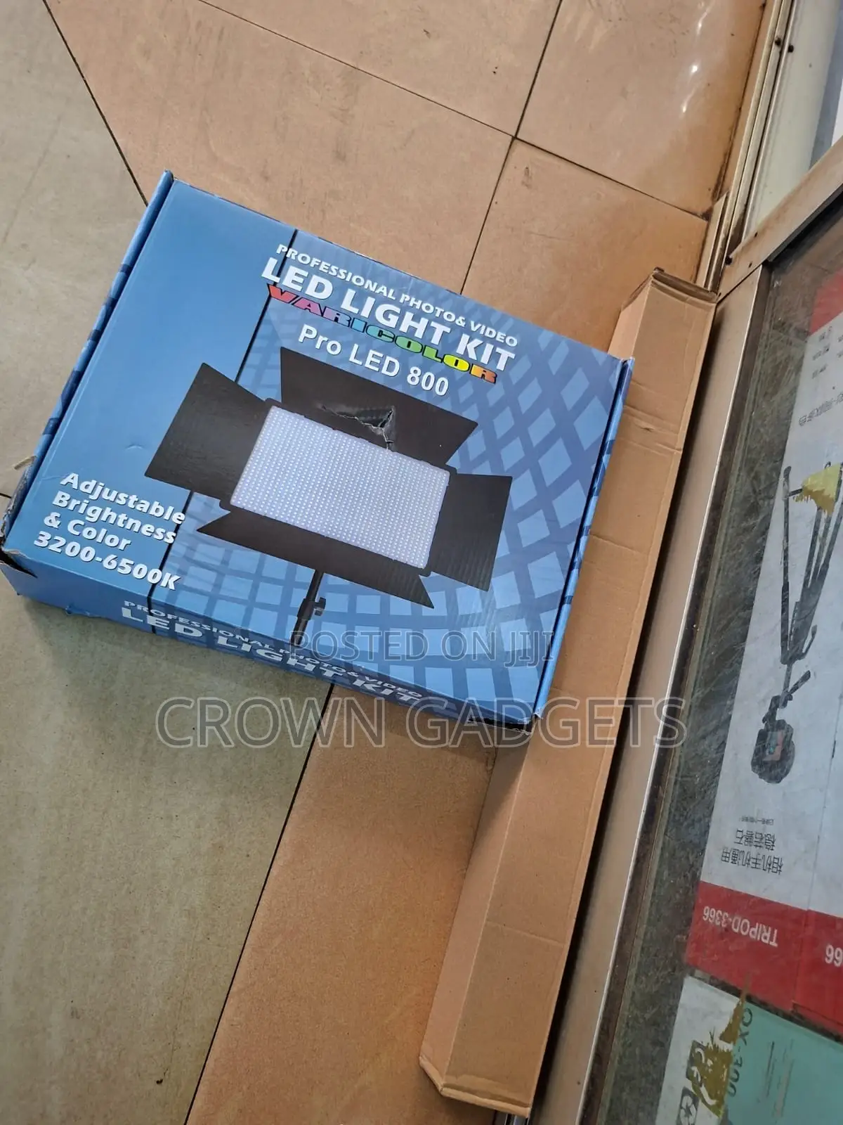 Varicolor Led 800 Studio Light Kit Dimmable –