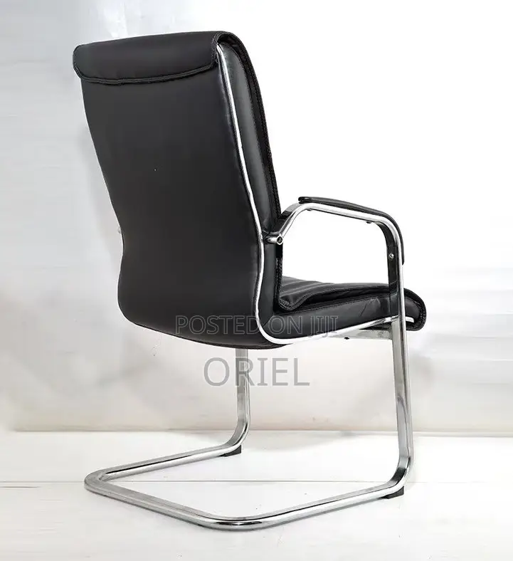 Office Chair; Soft-Cushioned Executive Leather Work Chair