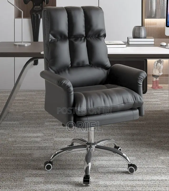 Executive Office Chair; Comfort-Focused Director’S Executive Chair