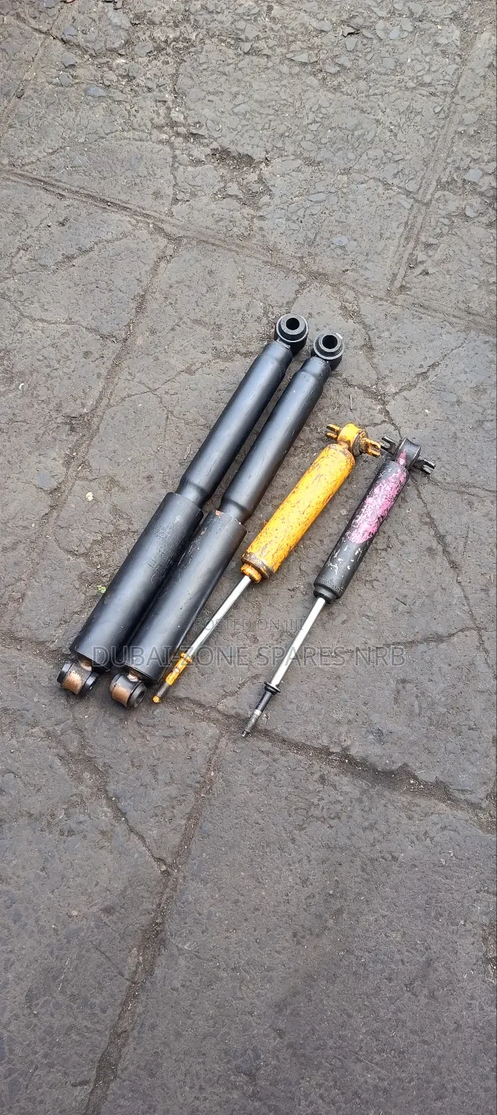 Front Shocks L200,Sahara,Hilux,Townace.