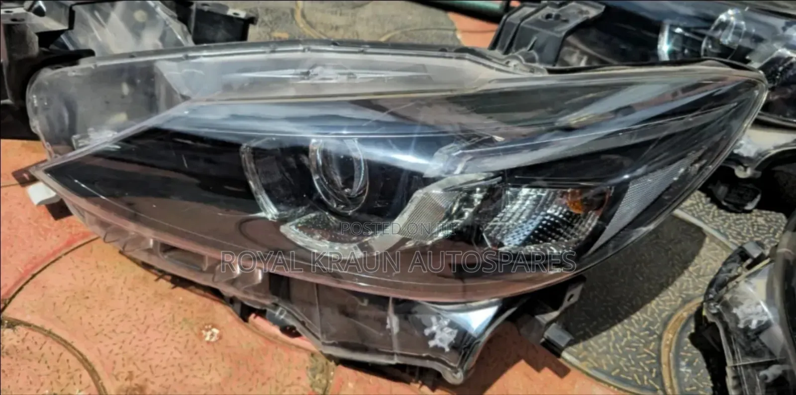 Mazda Atenza Double Focus Headlight