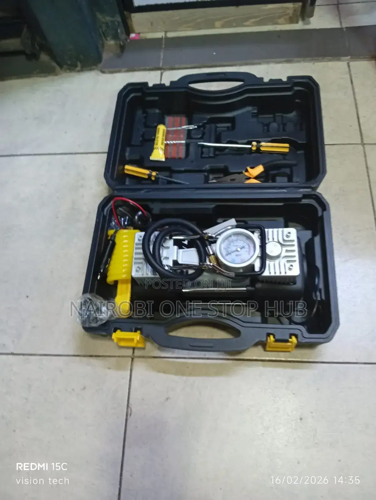 Double Air Compressor With Tool Set