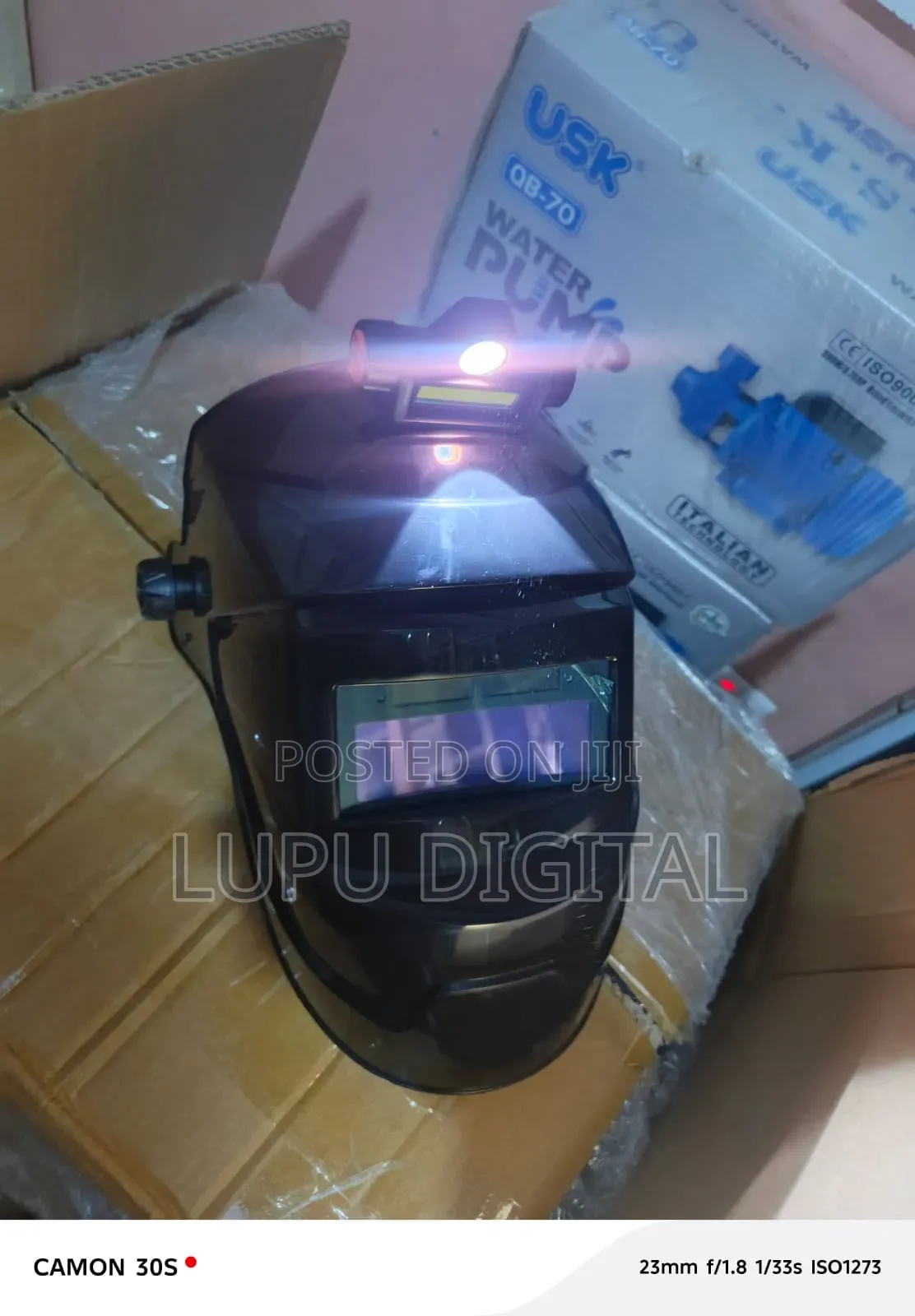 Auto-darkening Welding Helmet