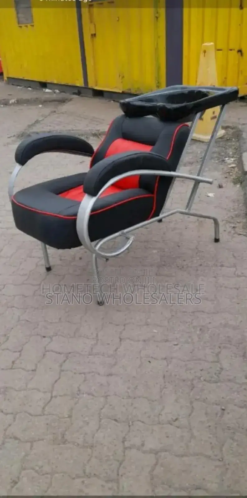 High Quality. Leather Executive Barber Chair. With Sink