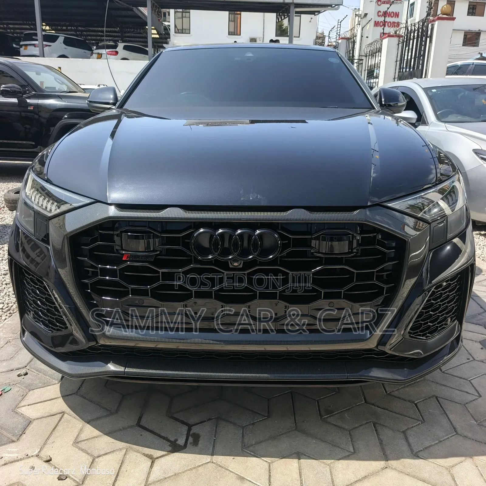 Audi RS Q8 Base 2024 Black
