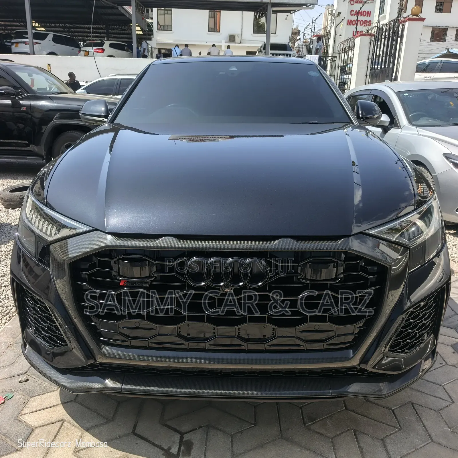 Audi RS Q8 Base 2024 Black