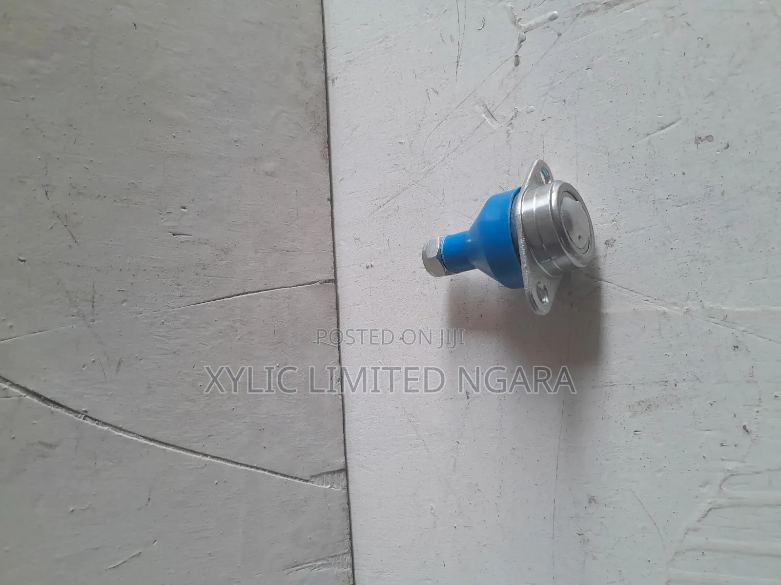 BMW X3 E83 Front Lower Ball Joints