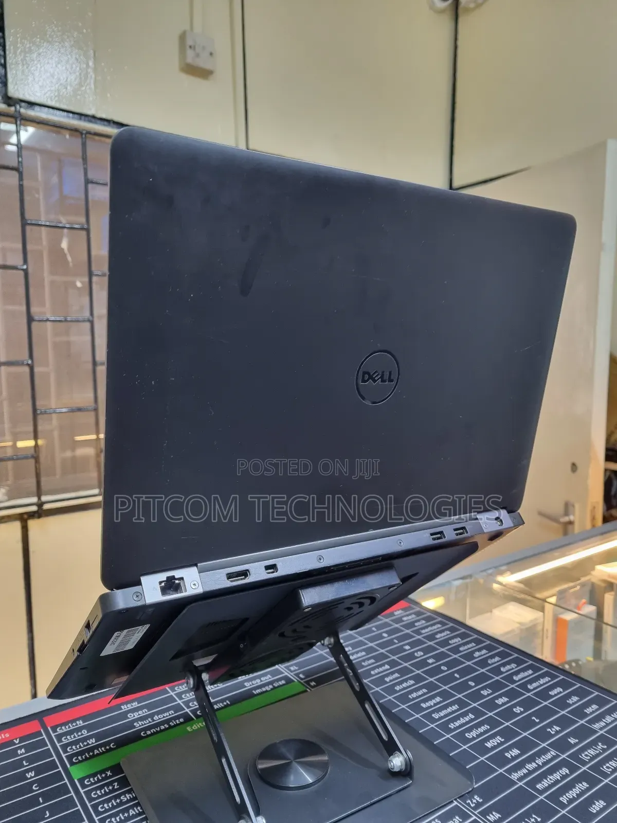 Laptop Dell Latitude E7470 8GB Intel Core I5 SSD 256GB