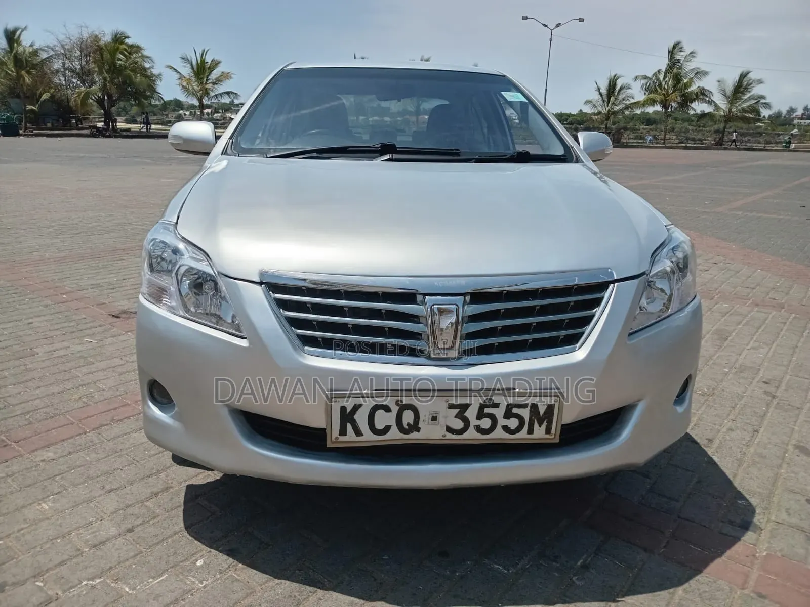 Toyota Premio 2012 Silver