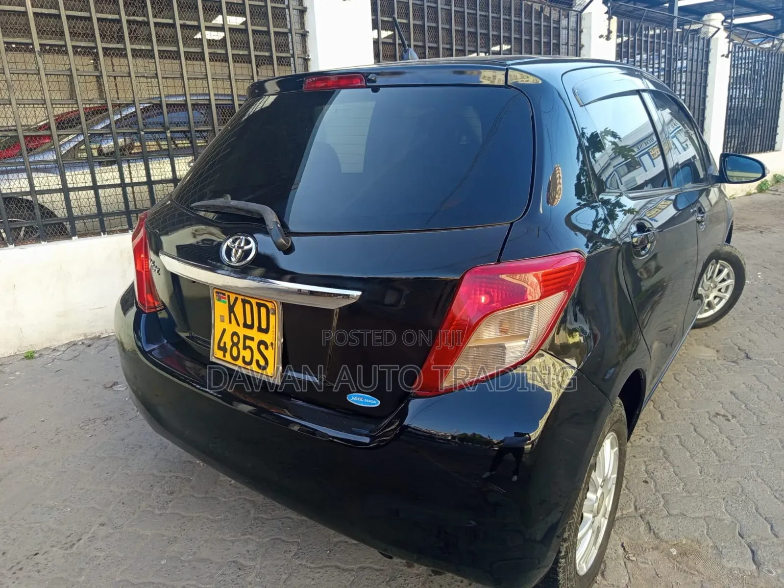 Toyota Vitz 2014 Black