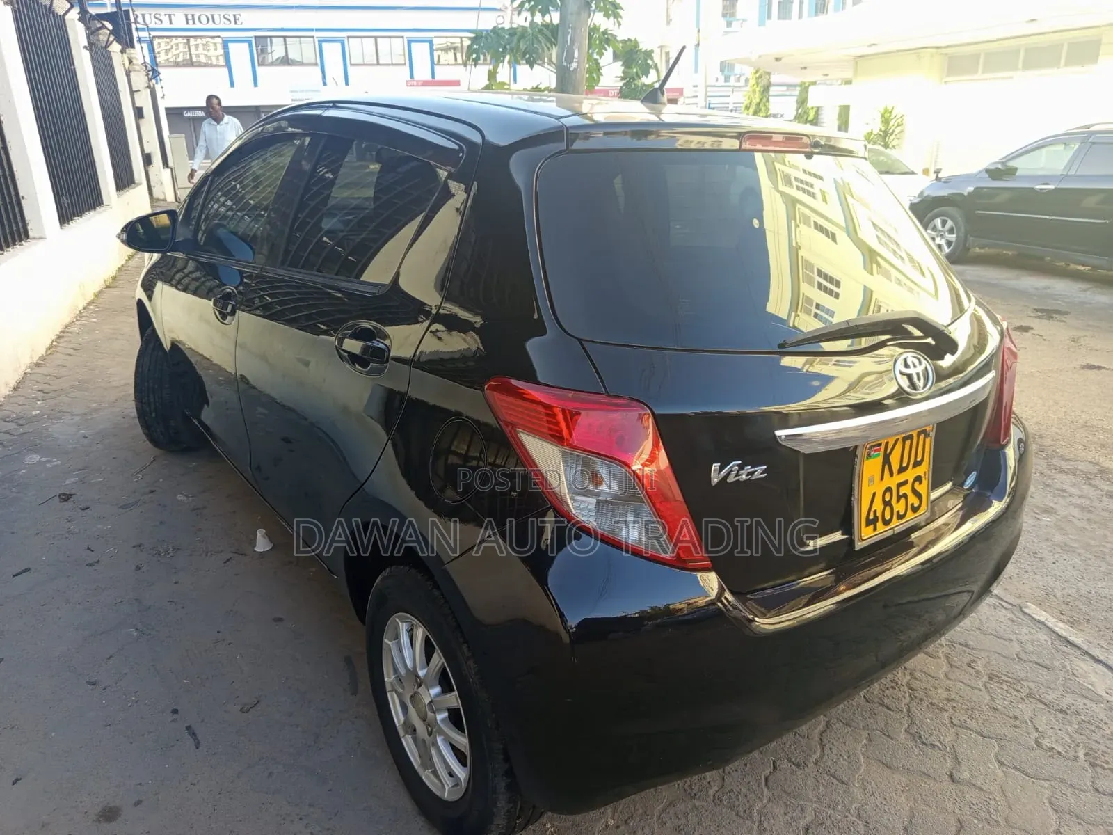 Toyota Vitz 2014 Black
