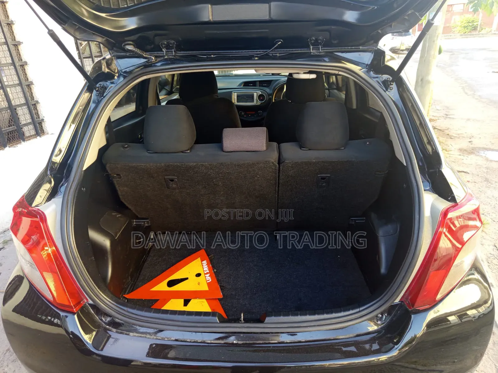 Toyota Vitz 2014 Black