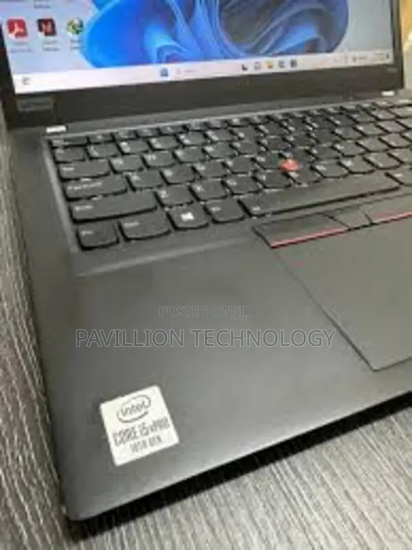 Laptop Lenovo Thinkpad T14s Gen 1 8GB Intel Core I5 SSD 256GB